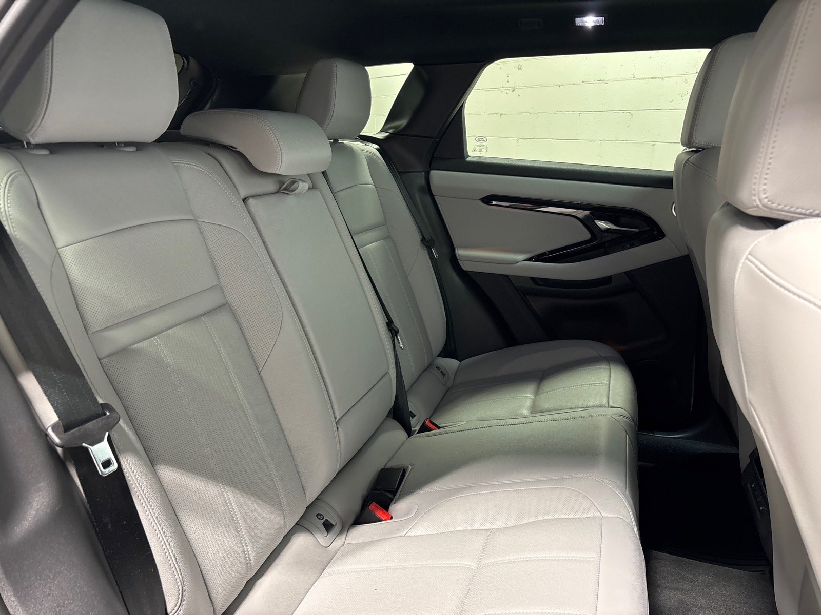 New 2026 Land Rover Range Rover Evoque S AWD/4WD image 38