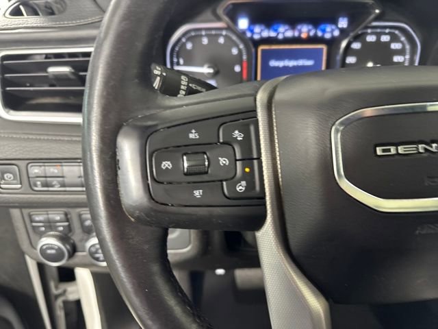 Used 2021 GMC Yukon XL Denali image 15