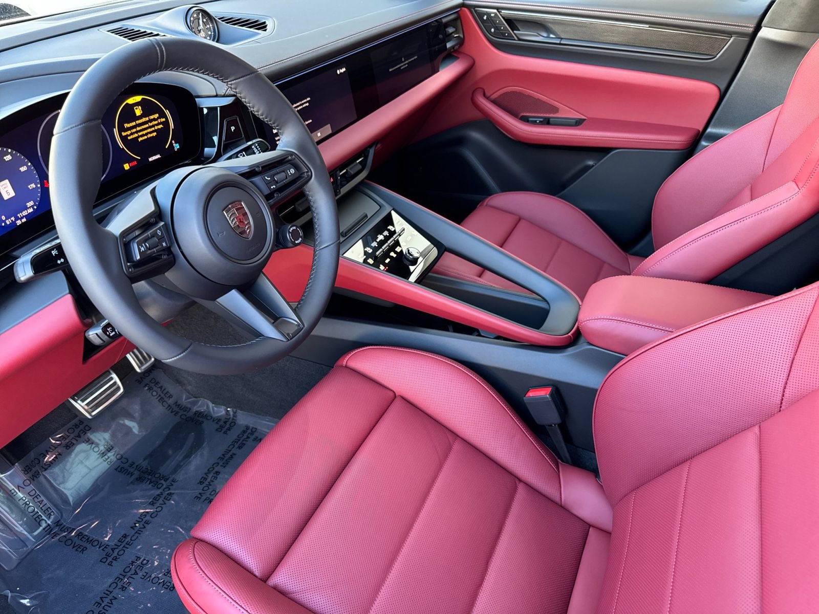 New 2025 Porsche Macan Turbo Electric image 4