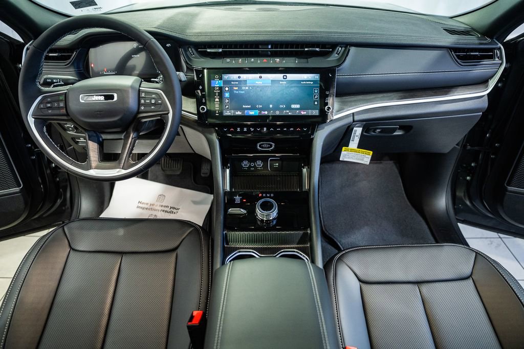 New 2026 Jeep Grand Cherokee Limited AWD/4WD image 21