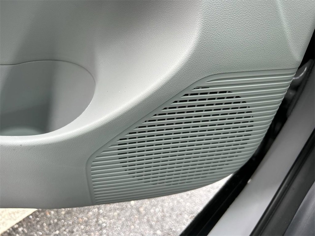 New 2026 Hyundai Kona SEL Premium image 22