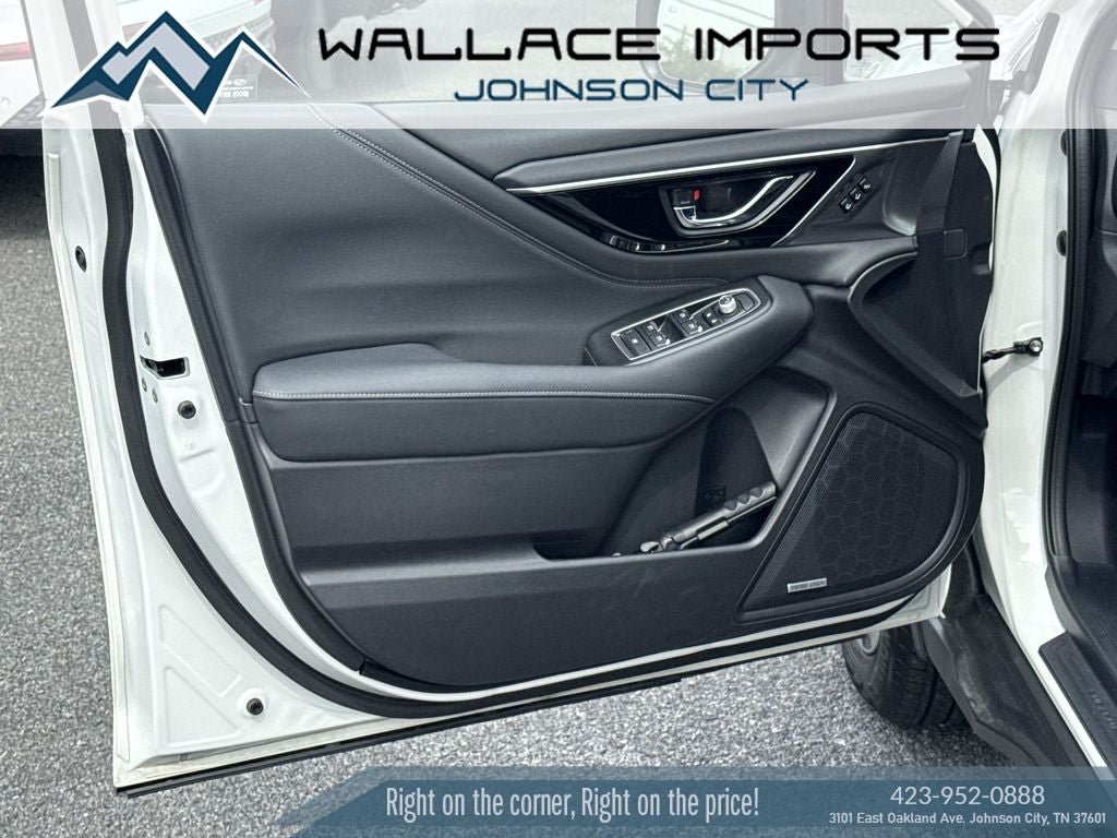 Used 2025 Subaru Outback Limited XT AWD/4WD image 13