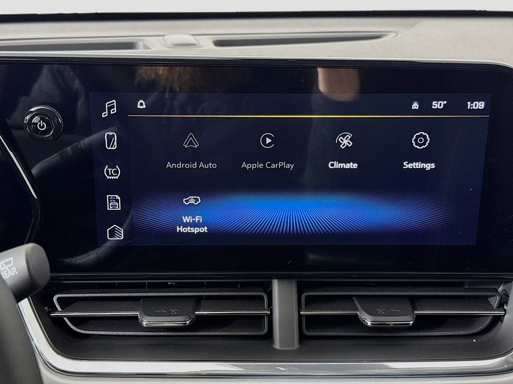 New 2026 Chevrolet Trax LT w/ Driver Confidence Package image 14