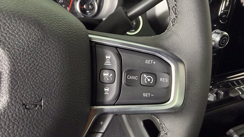 New 2026 RAM 2500 Big Horn AWD/4WD image 15