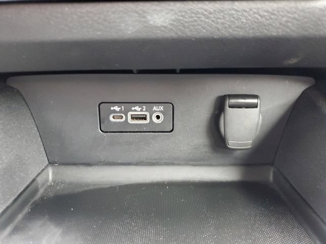 Used 2025 Nissan Altima 2.5 SV FWD image 21