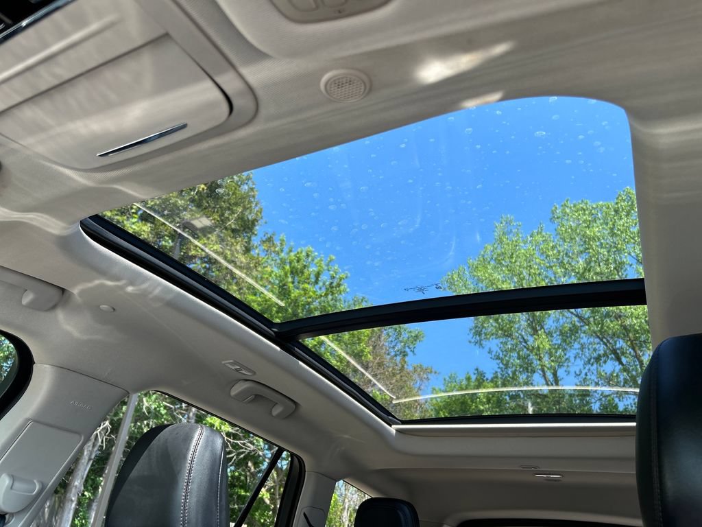 Used 2022 Lincoln Aviator Reserve AWD/4WD image 32
