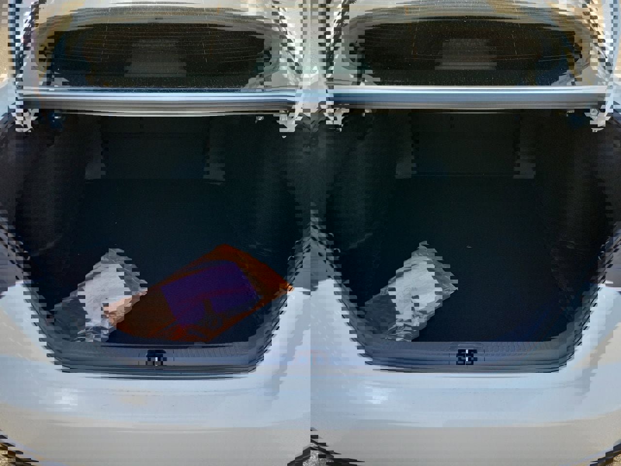 New 2026 Toyota Camry SE FWD image 9