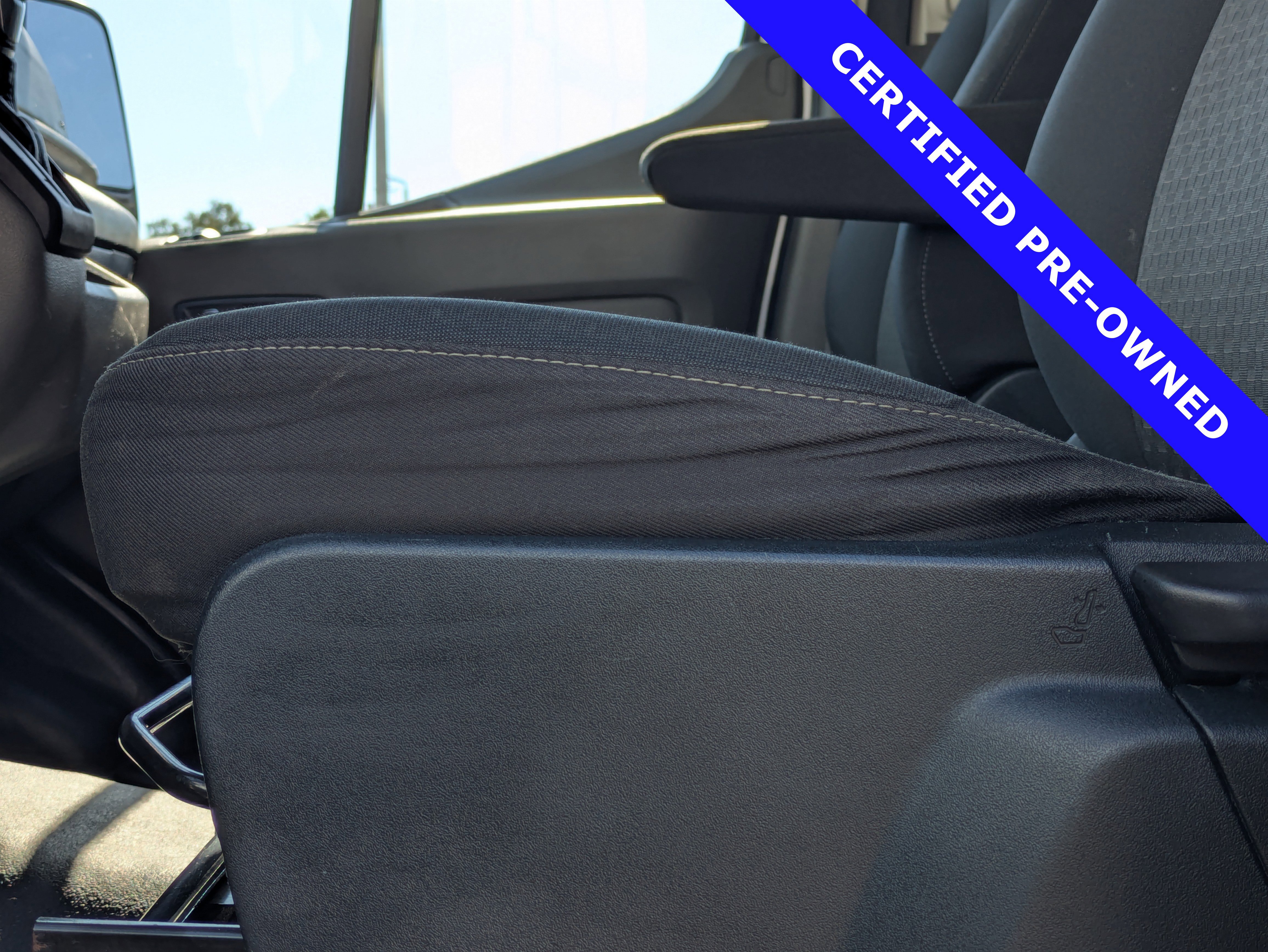 Certified 2023 Ford Transit 250 Low Roof w/ Exterior Upgrade Package image 20