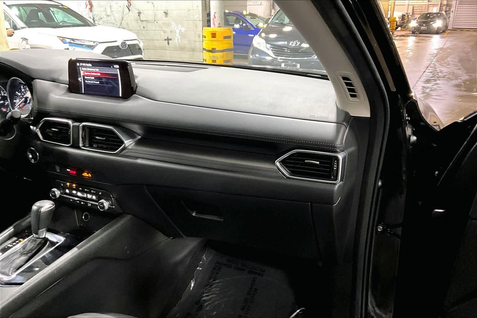 Used 2020 MAZDA CX-5 Touring AWD/4WD image 19