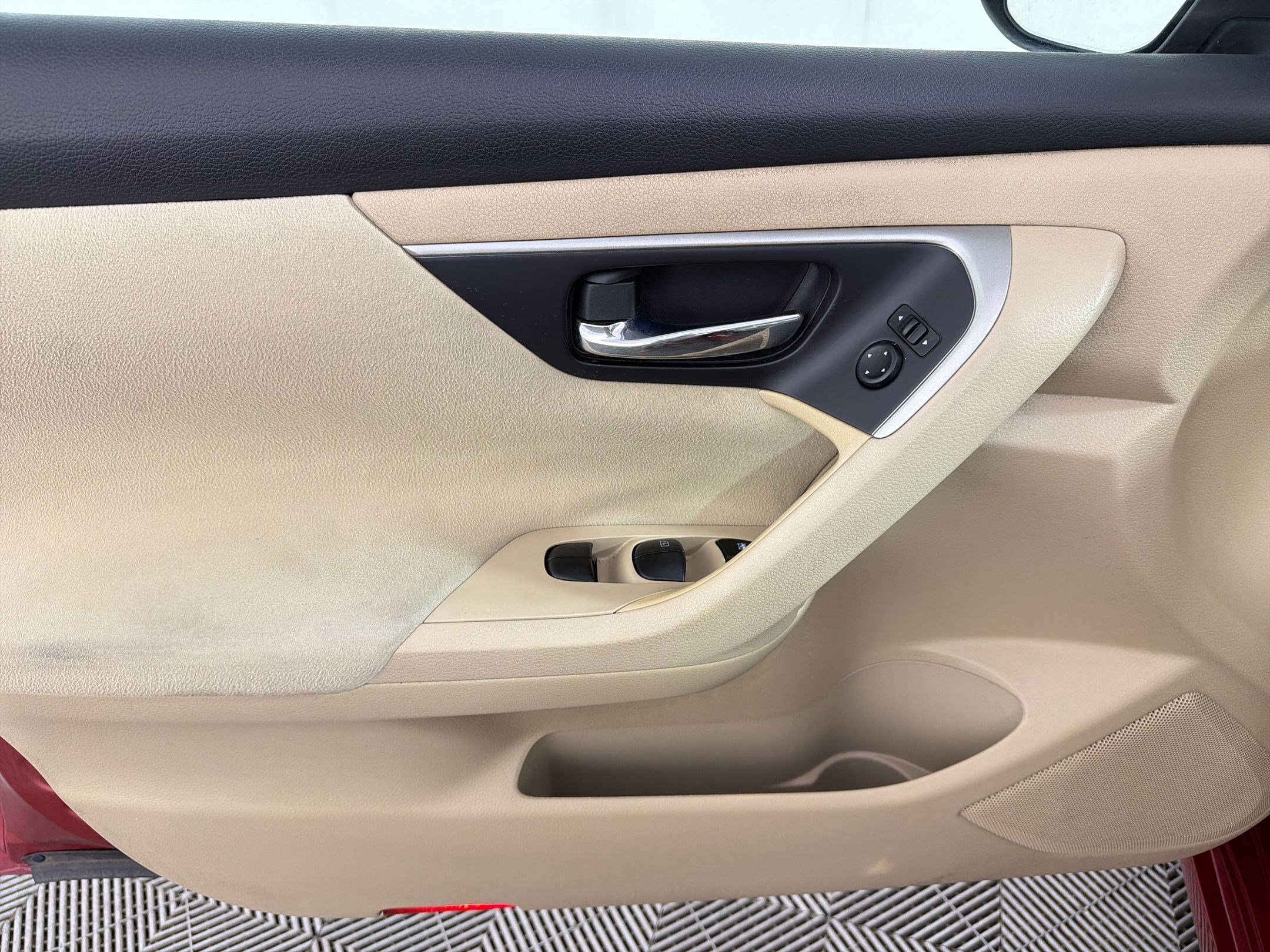 Used 2015 Nissan Altima 2.5 S w/ Power Driver Seat Package image 13