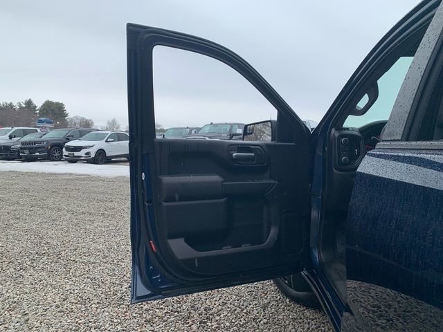 Used 2022 Chevrolet Silverado 1500 Custom w/ LPO, Dark Essentials Package image 22