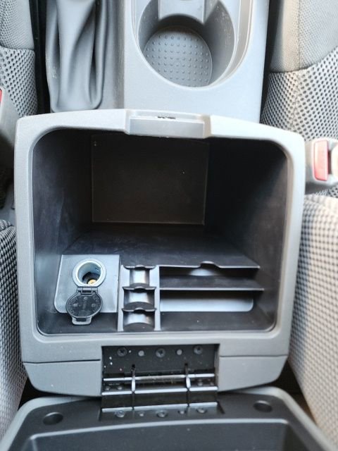 Used 2021 Nissan Frontier SV image 29