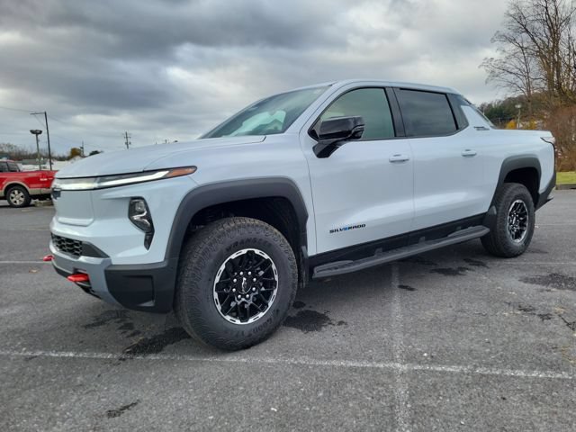 New 2026 Chevrolet Silverado EV Trail Boss AWD/4WD image 1