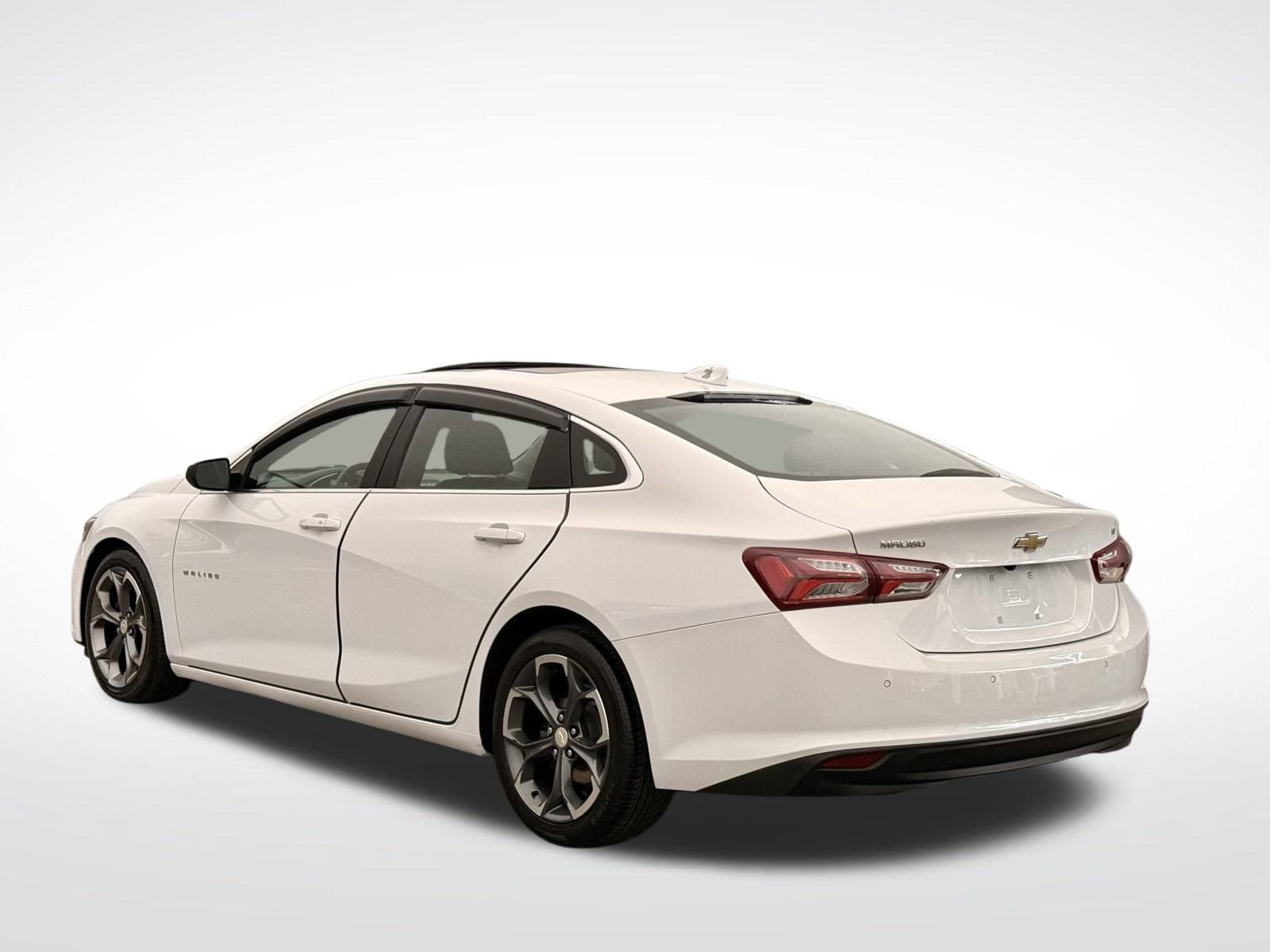 Used 2021 Chevrolet Malibu LT w/ Leather Package image 15