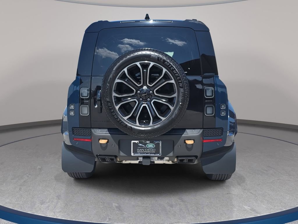 New 2026 Land Rover Defender 110 OCTA image 6