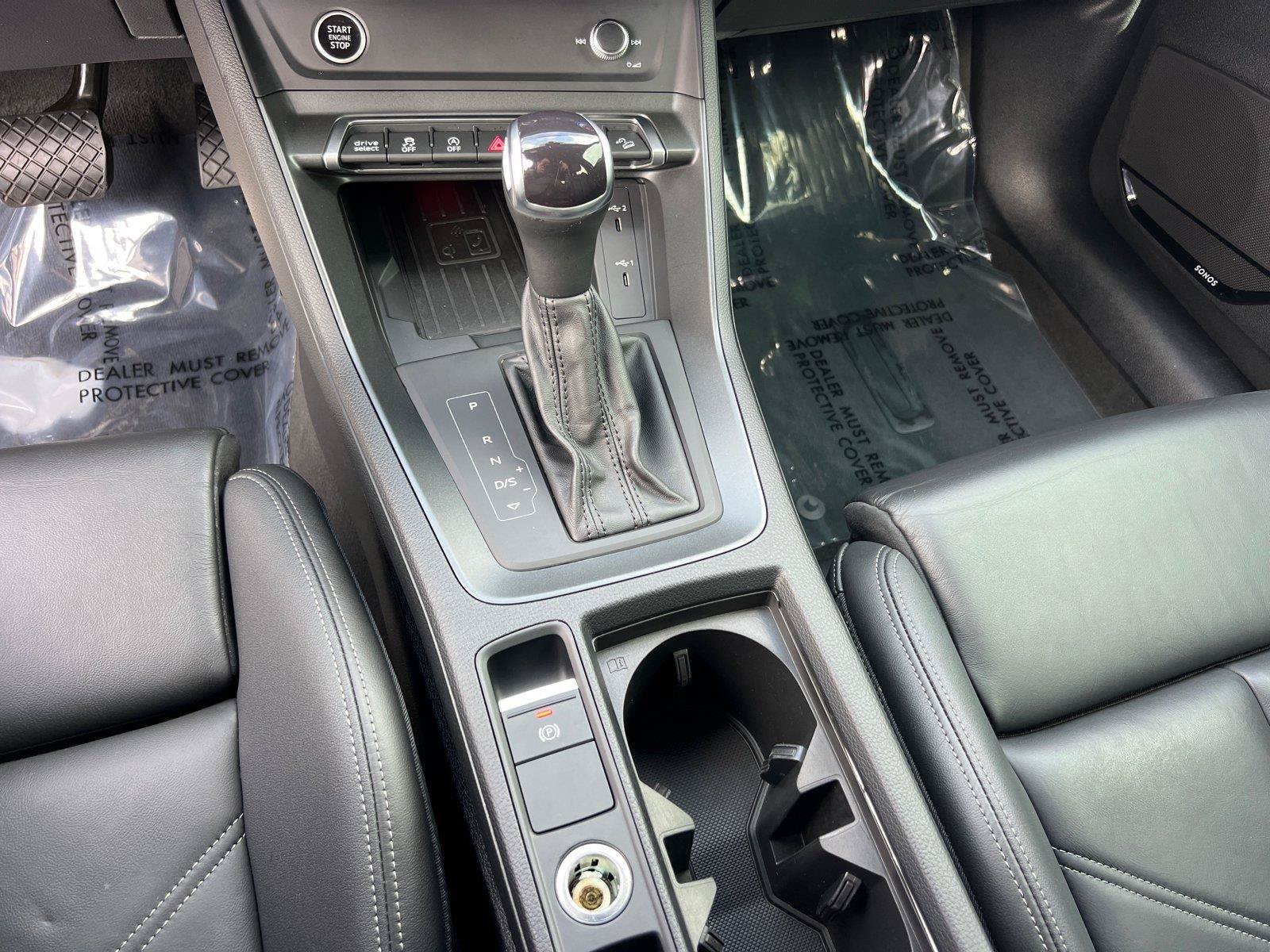 Used 2024 Audi Q3 2.0T Premium Plus AWD/4WD image 33