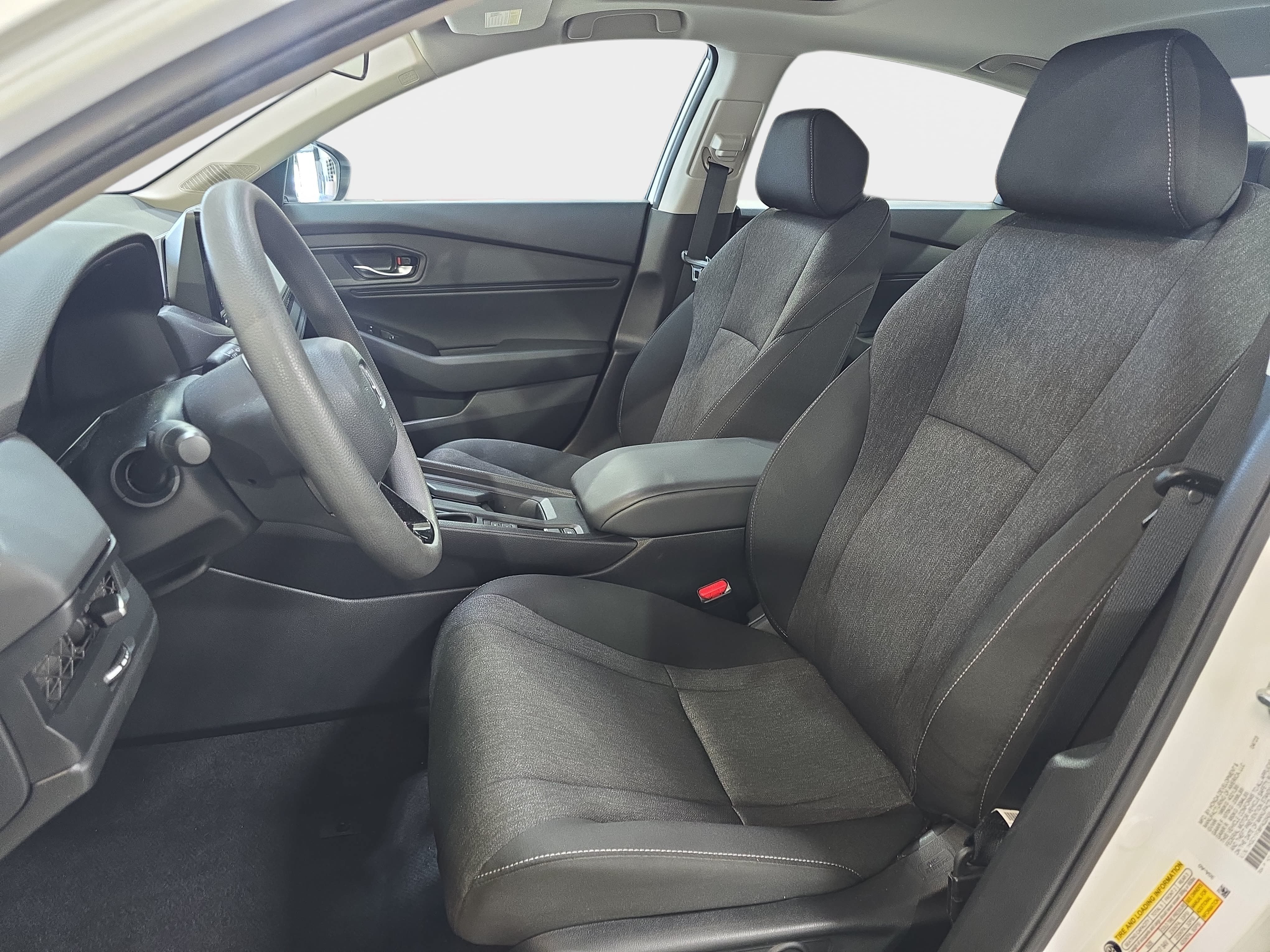 Used 2023 Honda Accord EX image 12