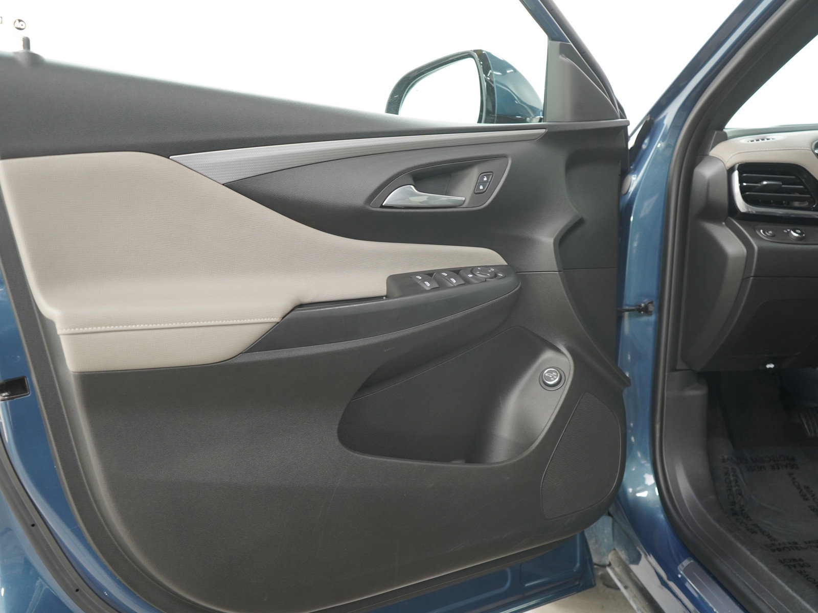 Used 2024 Buick Envista Avenir image 20