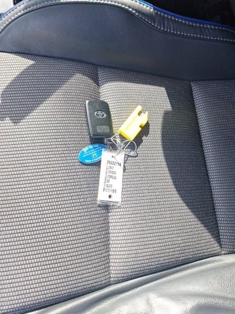 Used 2017 Toyota Corolla SE w/ Carpet Mat Package (TMS) image 15