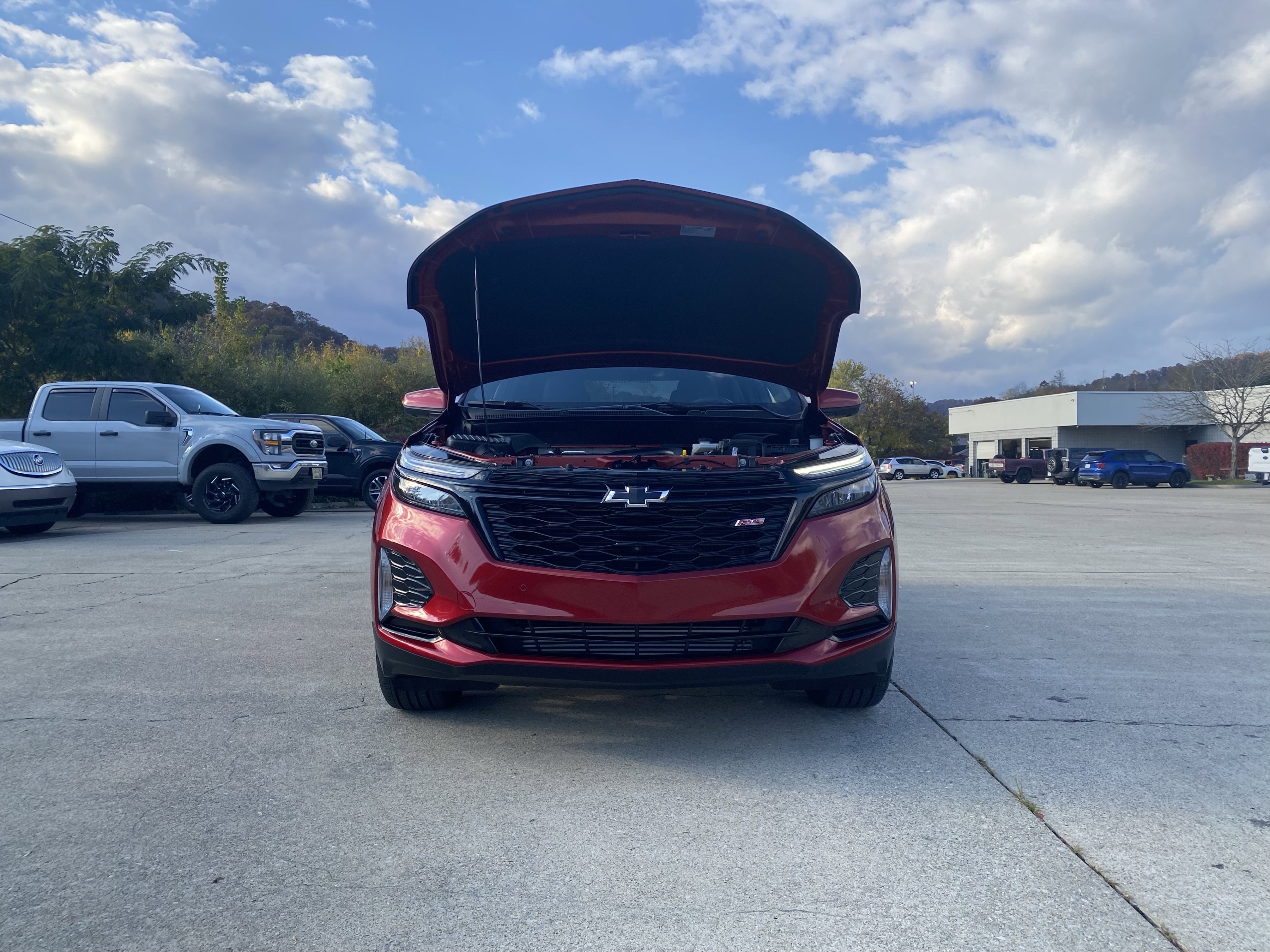 Used 2024 Chevrolet Equinox RS image 32