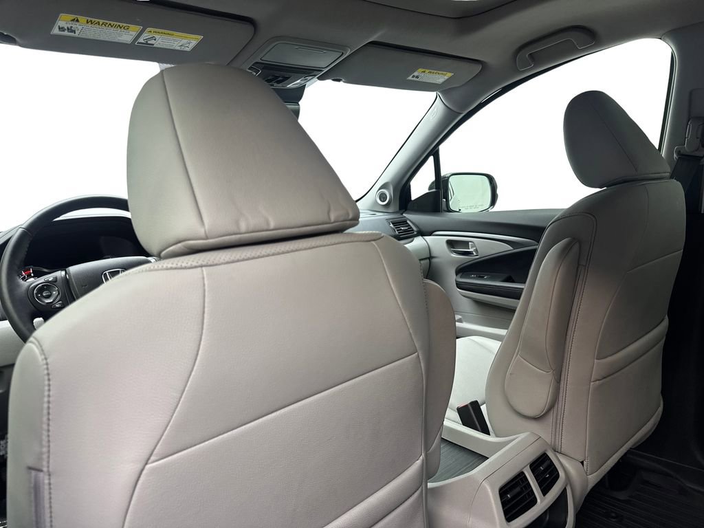 Used 2023 Honda Ridgeline RTL-E image 37