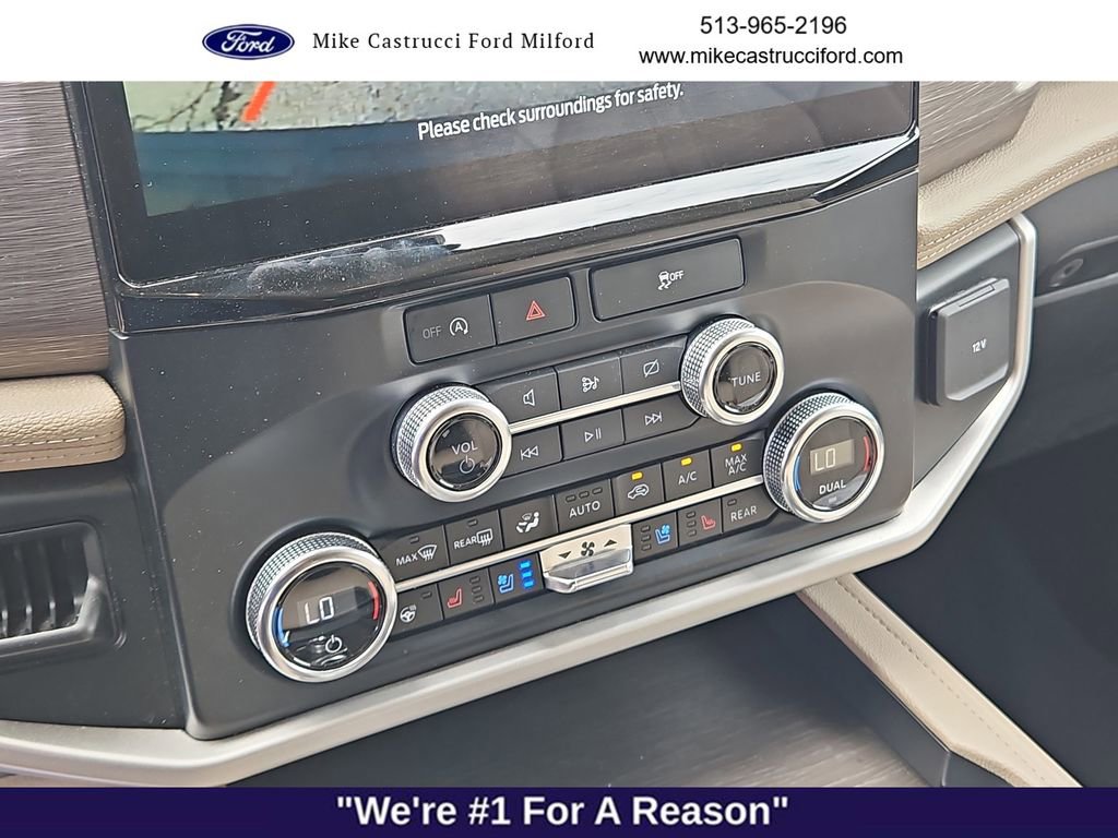 Used 2024 Ford Expedition Limited AWD/4WD image 19