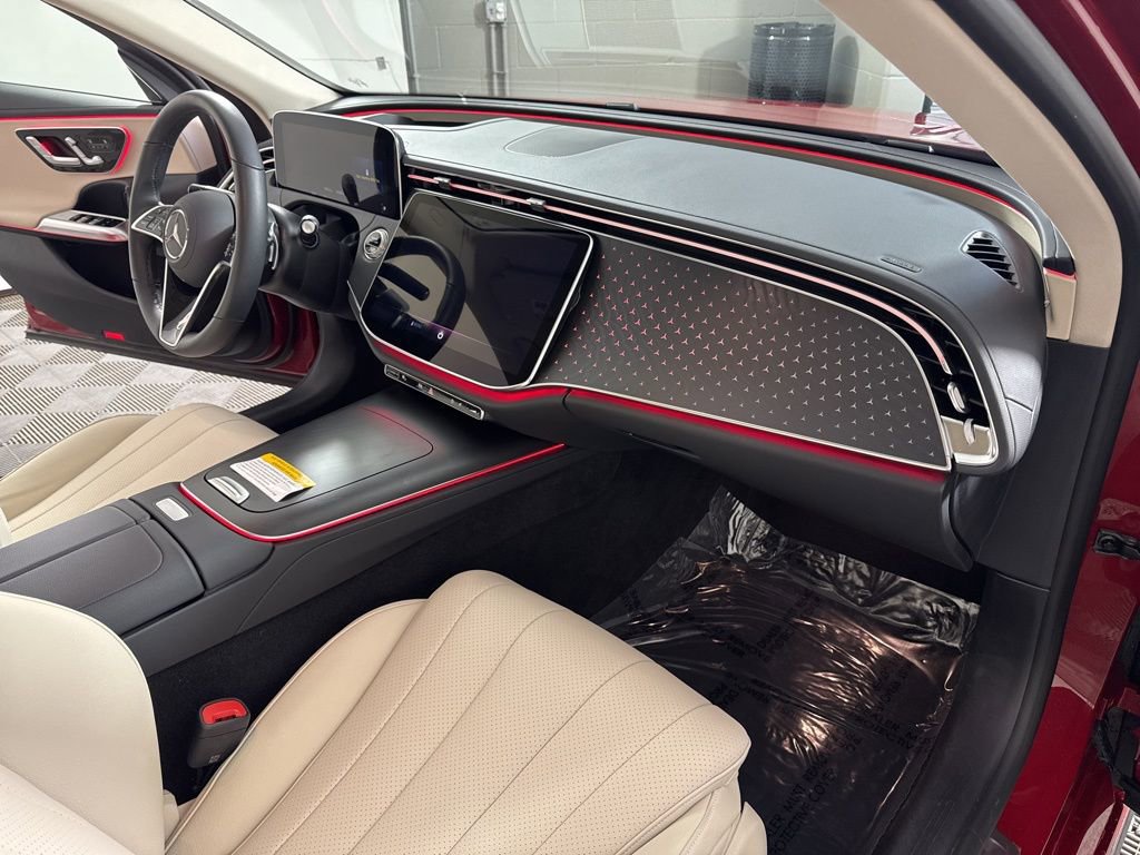 Certified 2025 Mercedes-Benz E 350 4MATIC Sedan image 20