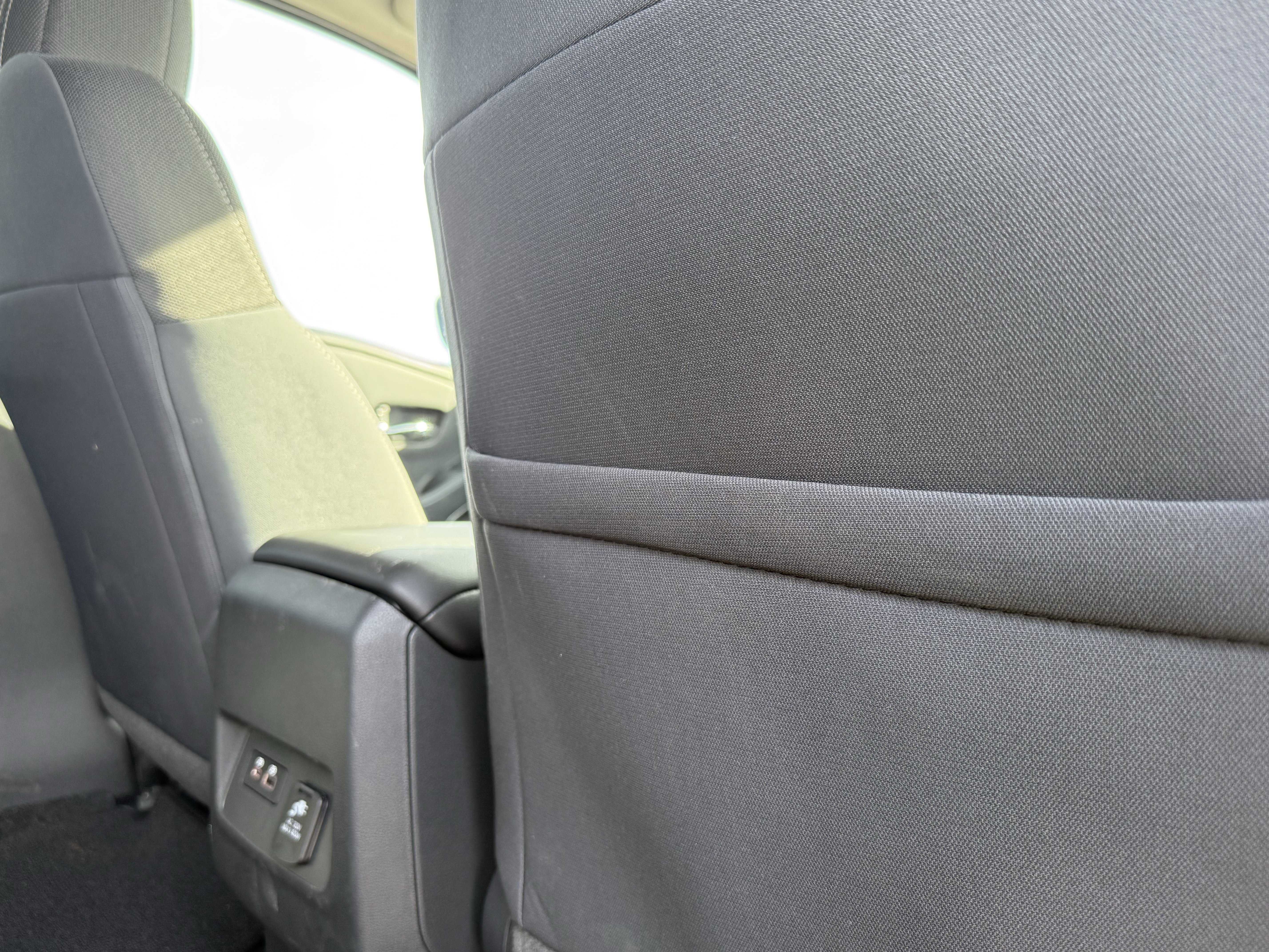 Used 2025 Nissan Frontier SV w/ SV Convenience Package image 32