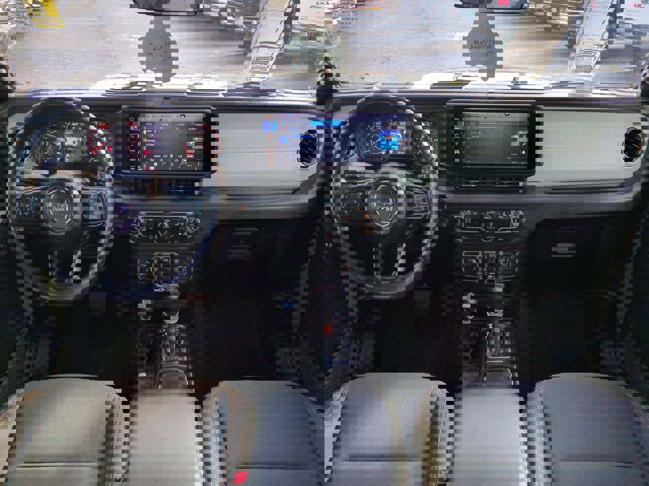 Used 2025 Jeep Wrangler Sport image 14