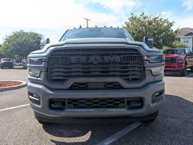 New 2026 RAM 3500 Big Horn AWD/4WD image 9