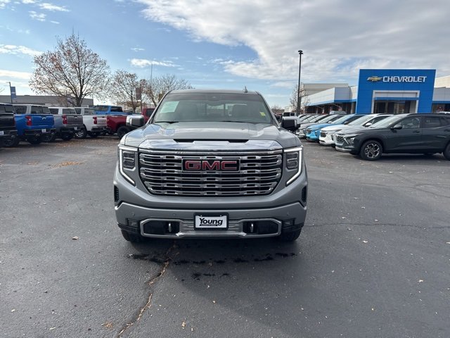 Used 2023 GMC Sierra 1500 Denali w/ Technology Package image 2