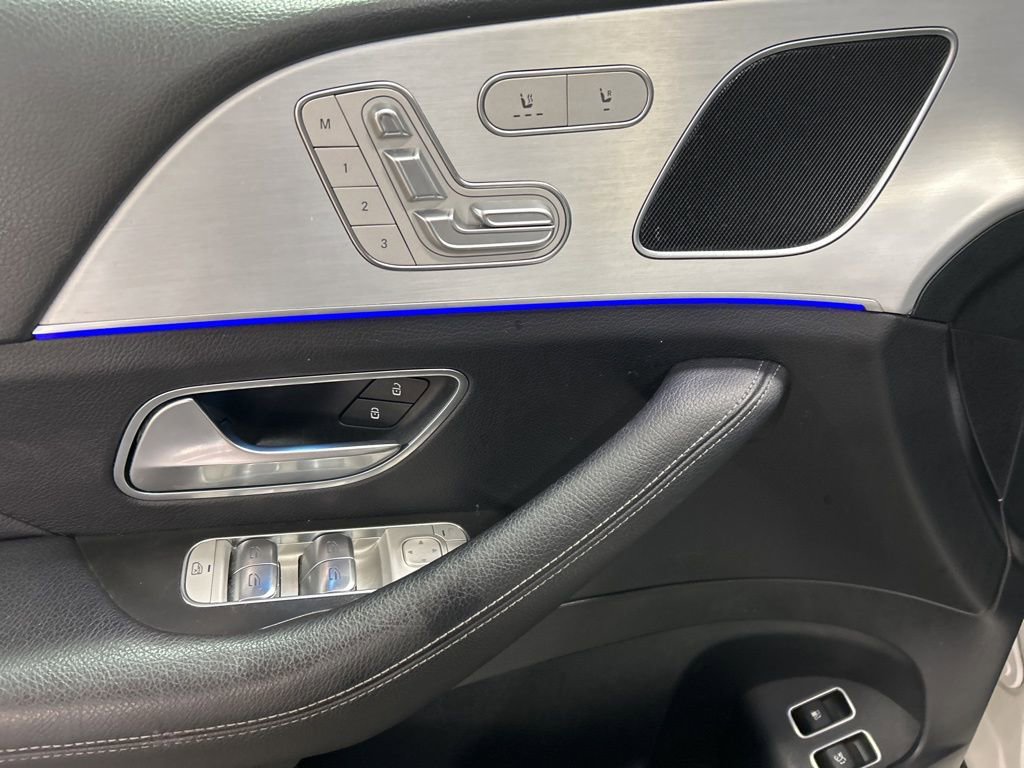 Used 2024 Mercedes-Benz GLE 450e 4MATIC image 9