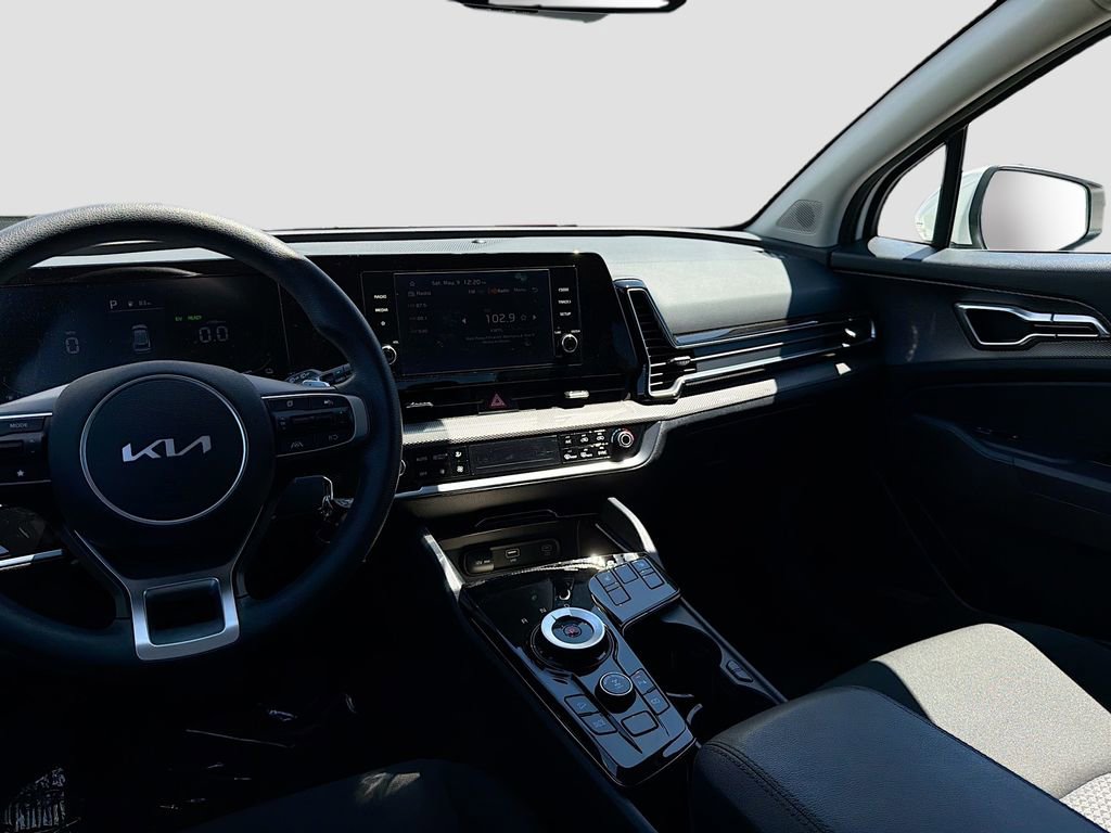 Used 2025 Kia Sportage LX AWD/4WD image 23