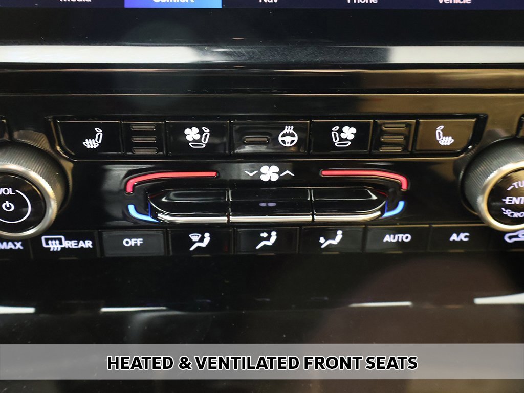 Used 2024 Jeep Grand Cherokee L Summit w/ Advanced Protech Group IV image 10