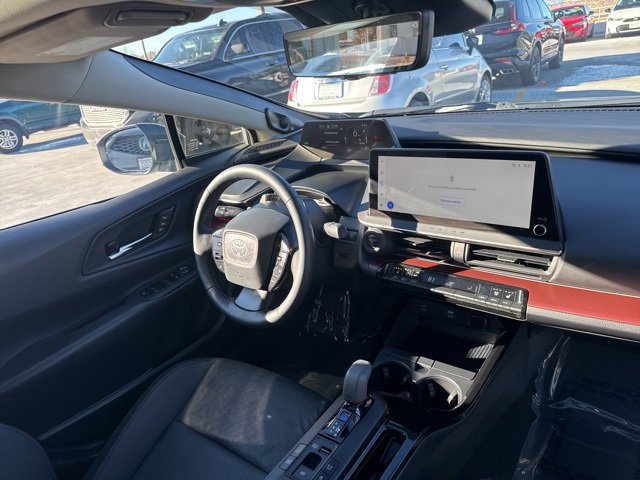 Used 2024 Toyota Prius Prime Premium image 12