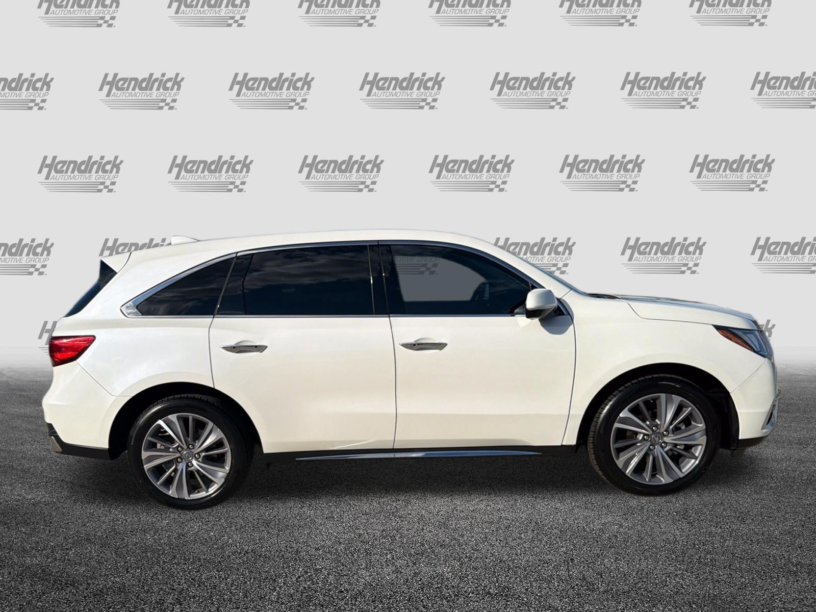 Certified 2017 Acura MDX SH-AWD w/ Technology Package image 11