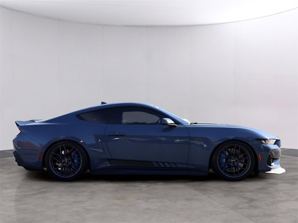 Used 2024 Ford Mustang GT Premium image 4