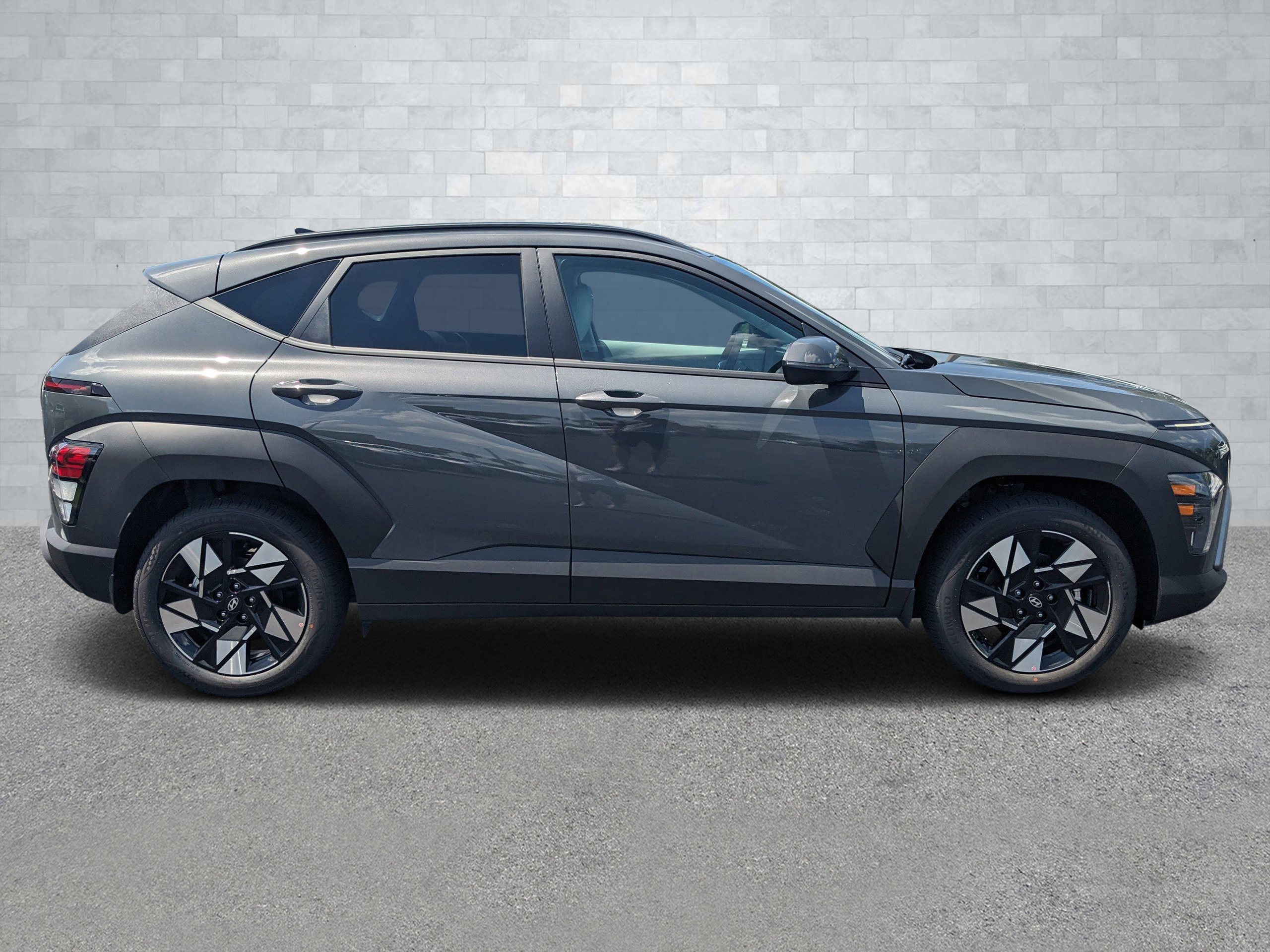 New 2025 Hyundai Kona SEL image 4