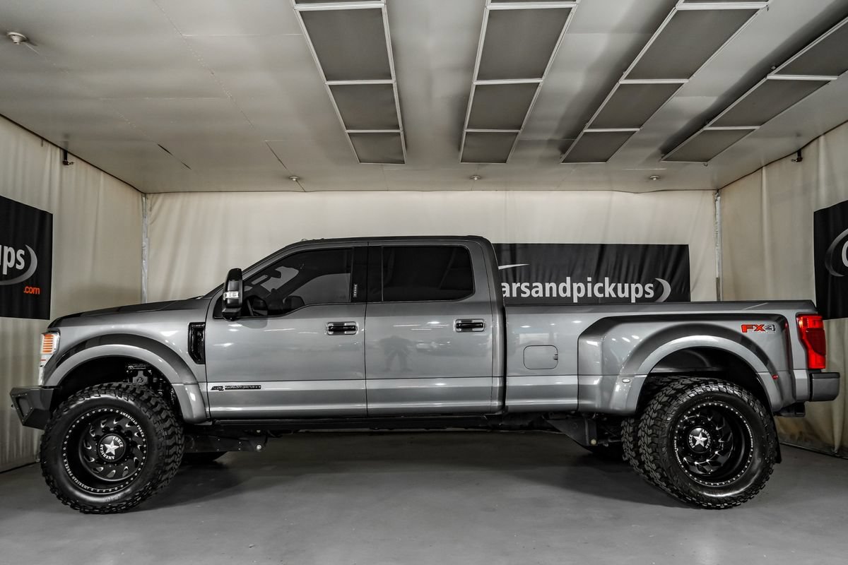 Used 2022 Ford F450 Platinum w/ FX4 Off-Road Package AWD/4WD image 11
