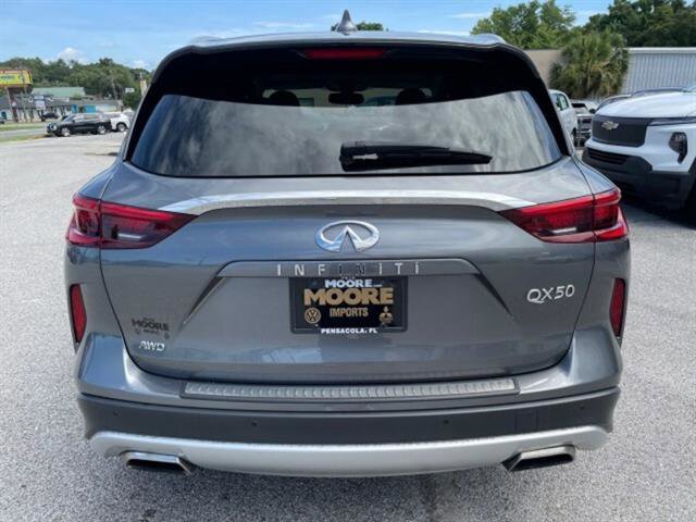 Used 2022 INFINITI QX50 Sensory image 5