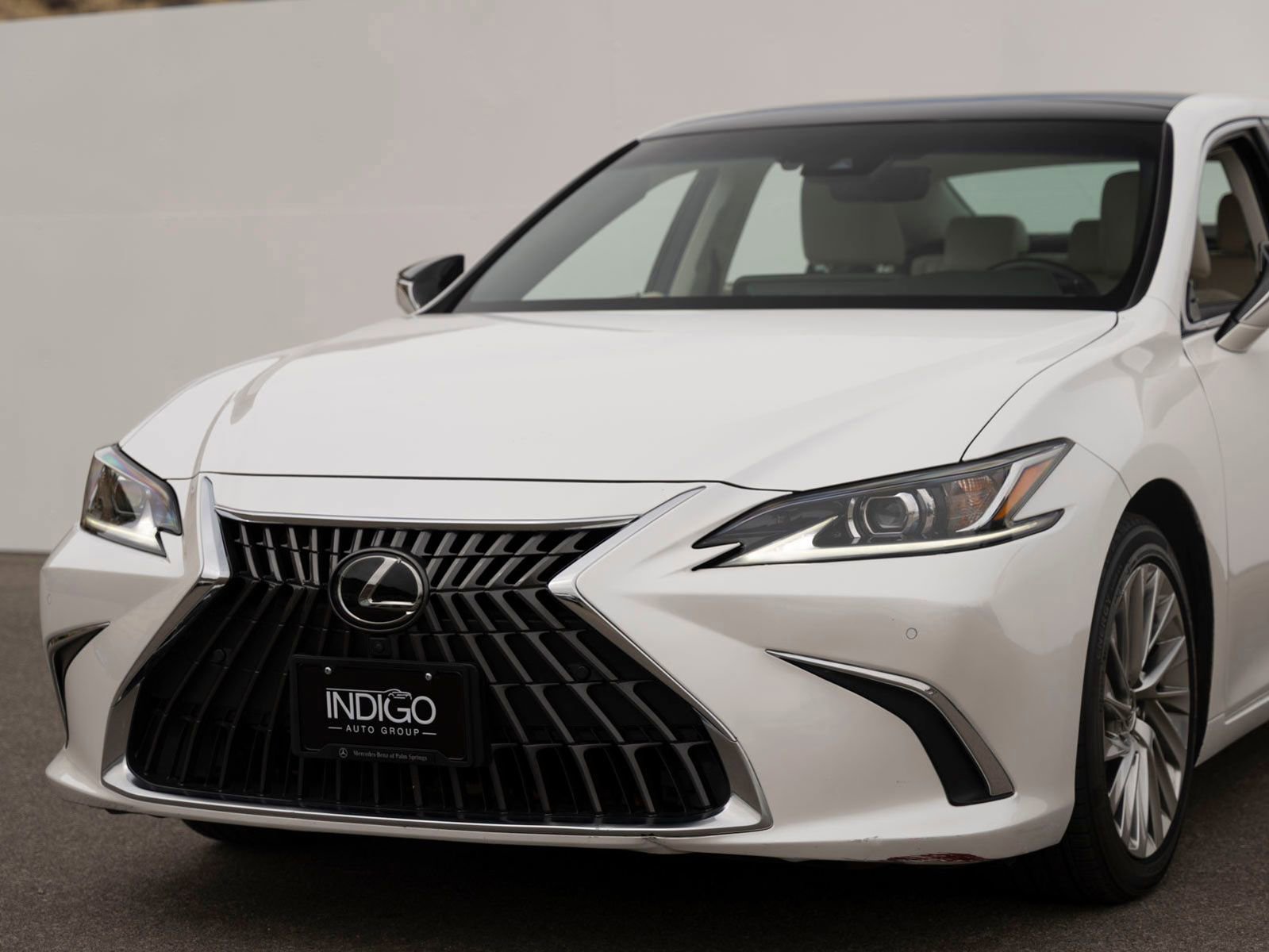 Used 2022 Lexus ES 350 w/ Accessory Package 2 FWD image 6