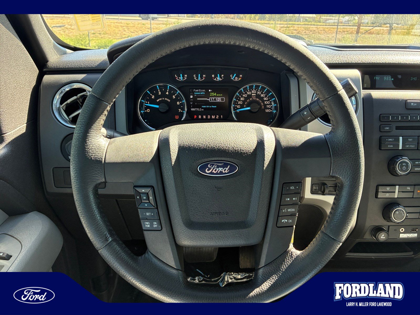 Used 2011 Ford F150 XLT w/ XLT Chrome Pkg AWD/4WD image 9