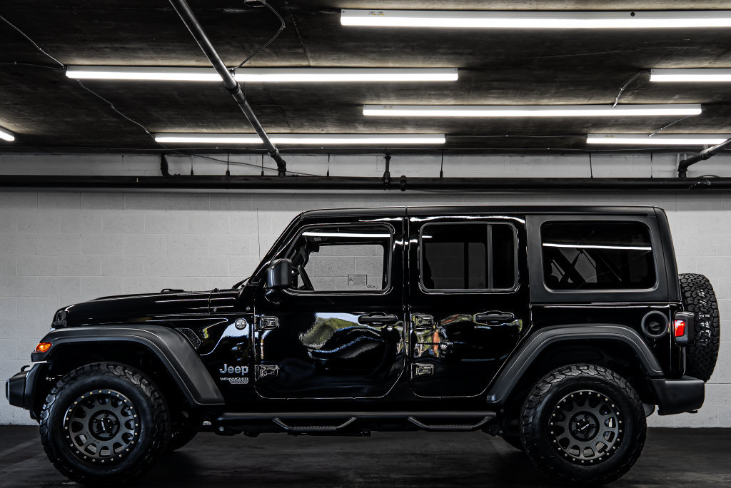 Used 2019 Jeep Wrangler Unlimited Sport S AWD/4WD image 2
