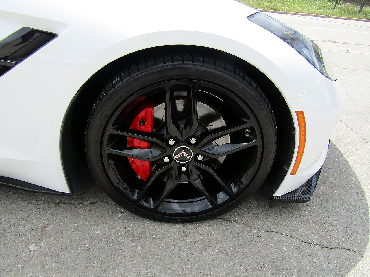 Used 2015 Chevrolet Corvette Stingray Convertible w/ 3LT Preferred Equipment Group RWD image 23