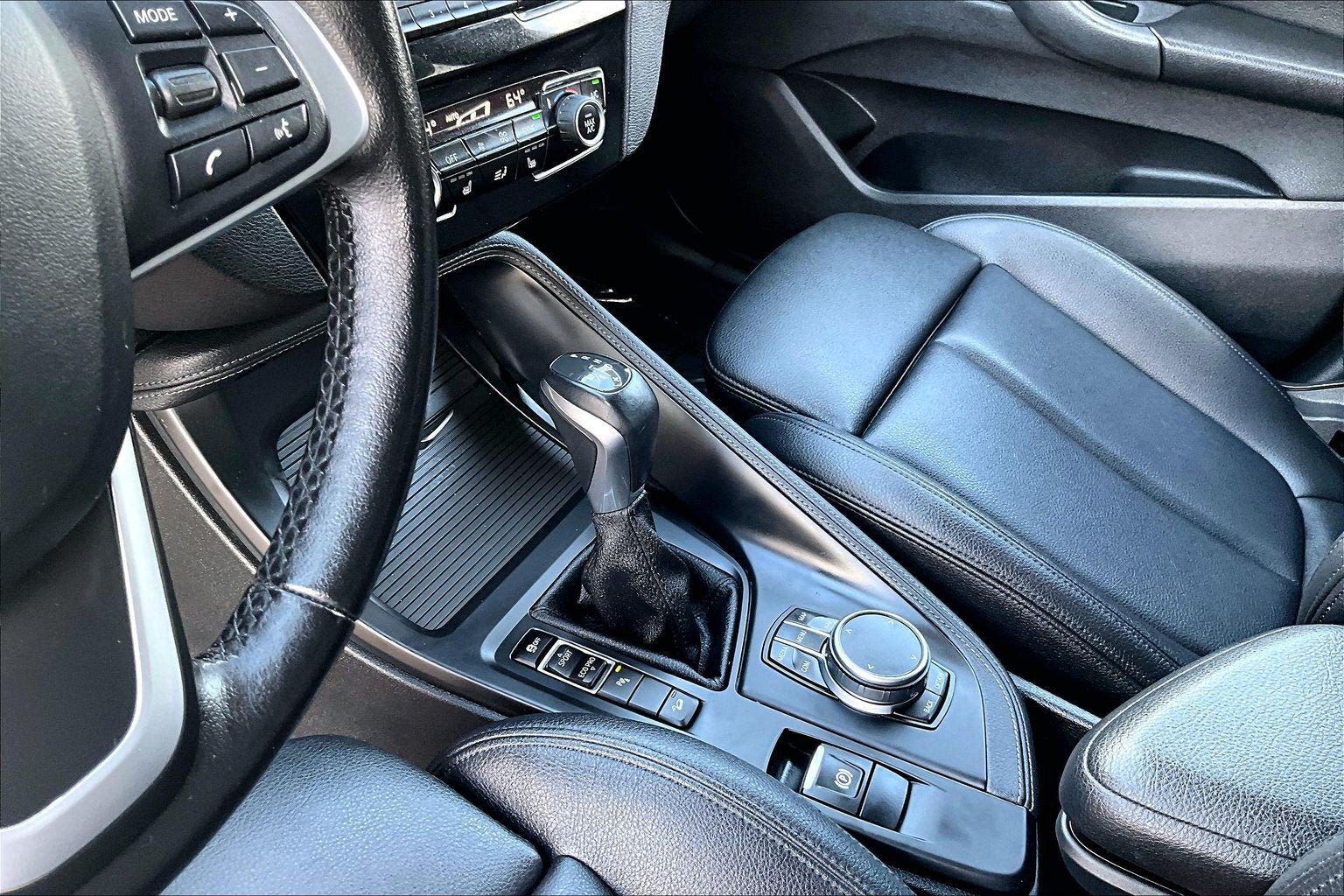 Used 2018 BMW X1 xDrive28i w/ Premium Package AWD/4WD image 15