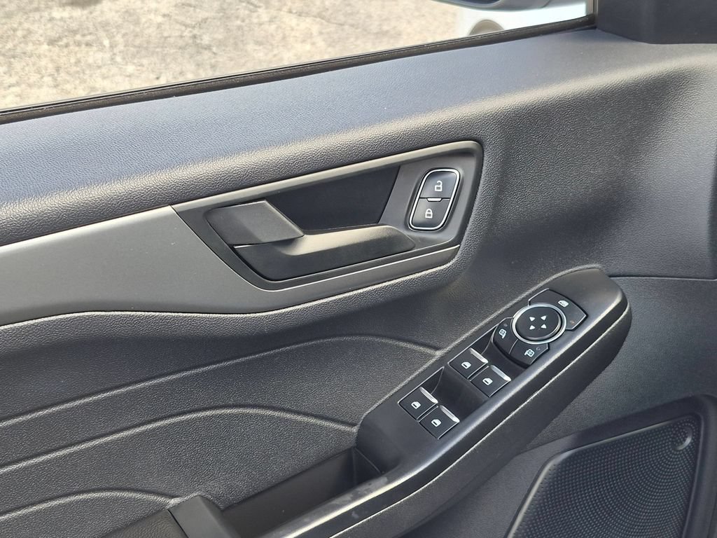 Used 2025 Ford Escape Active FWD image 21