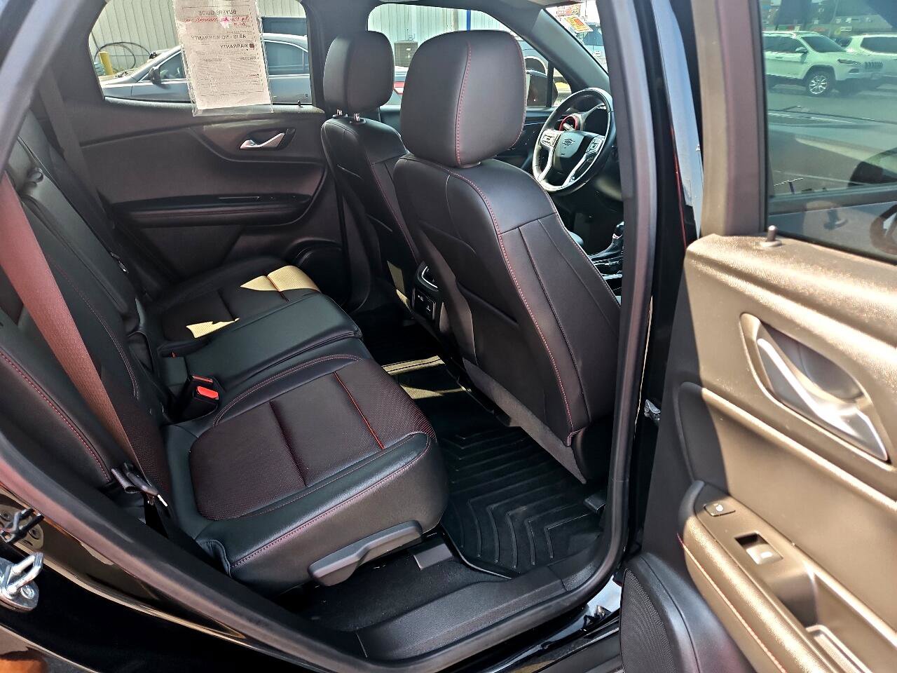 Used 2022 Chevrolet Blazer RS w/ Enhanced Convenience Package image 11