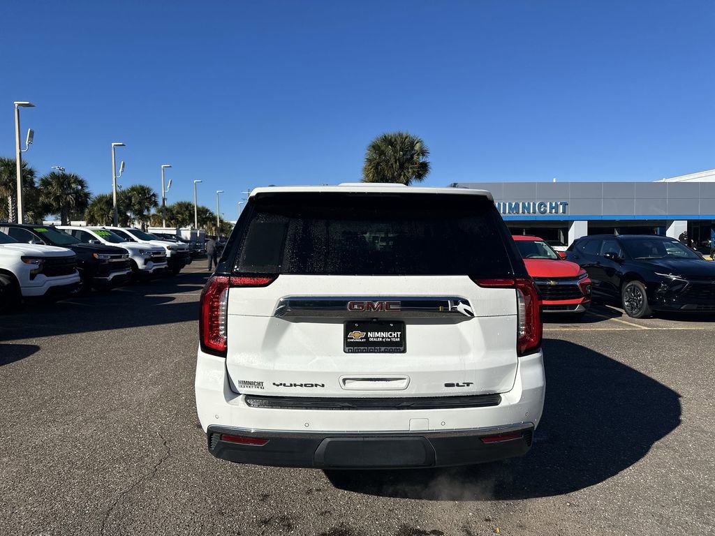 Used 2022 GMC Yukon SLT w/ SLT Premium Package image 15