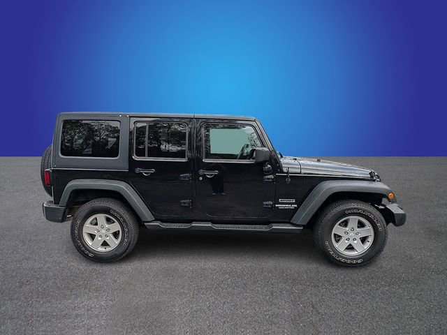 Used 2012 Jeep Wrangler Unlimited Sport AWD/4WD image 6