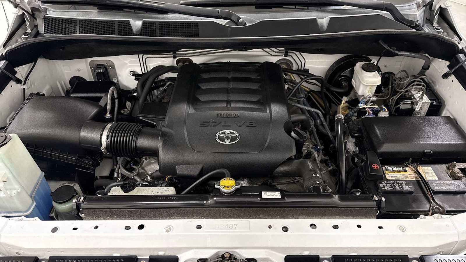 Certified 2016 Toyota Tundra SR5 image 30